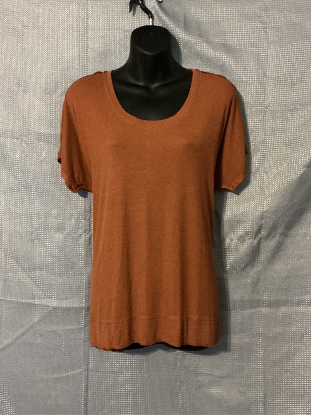 Bordeaux Rust Orange Short Sleeve Scoop Neck Tee